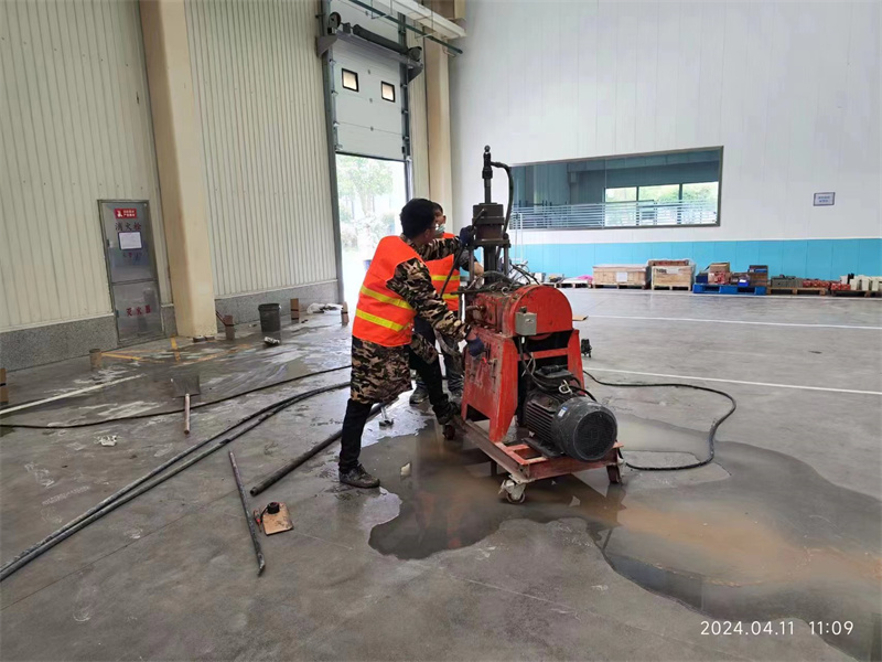 勐腊厂房地面下沉塌陷注浆加固施工